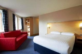 Отель Travelodge
